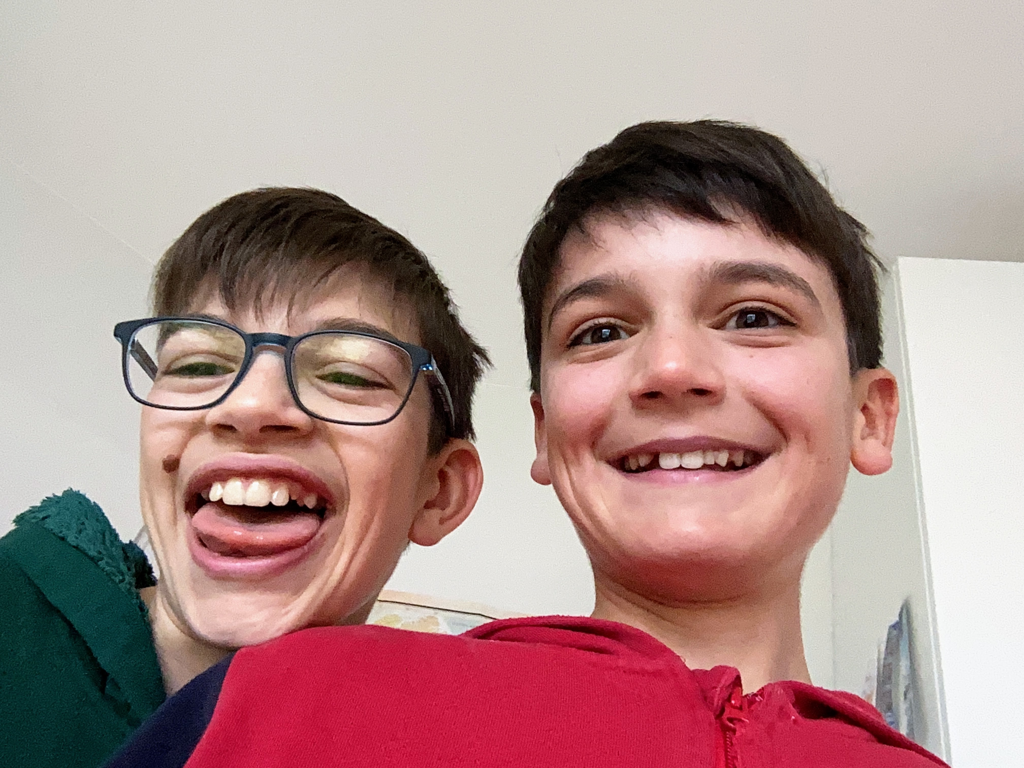 Nous deux dans un fou rire